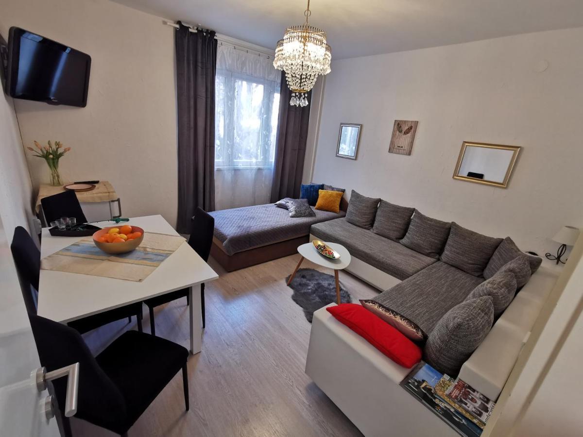 Apartment Suzana 1Br Split Exterior photo